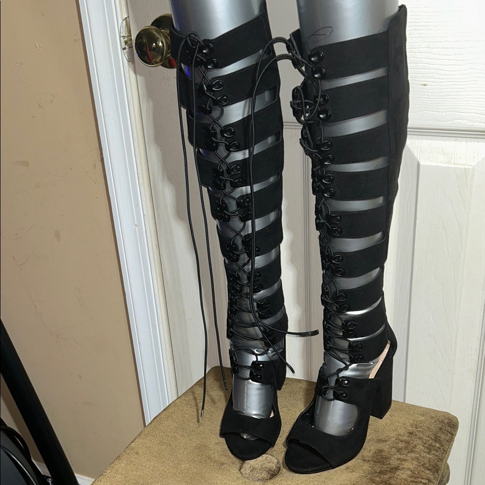 Express Black Over the Knee Strappy Gladiator Sandals - Picture 2 of 6